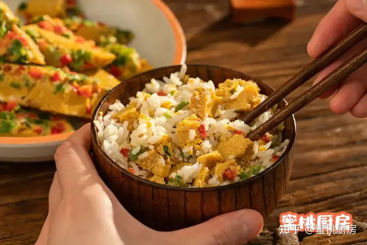 母亲节这天，有哪些适合厨房小白给妈妈做的菜谱推荐？