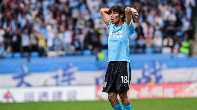 原创            大连英博客场大胜江西庐山赛后评分