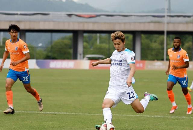 原创            大连英博客场大胜江西庐山赛后评分