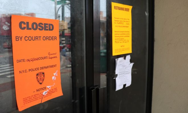 光天化日，纽约妓院竟伪装成华人超市，逼64岁大妈接客...