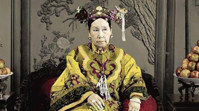 原创            慈禧太后六十大寿：为何放鸟鸟不飞，放鱼鱼不走？