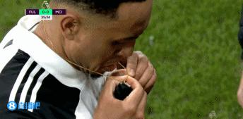 英超-阿圭罗点射破荒 热苏斯斯通斯破门曼城3-0富勒姆两连胜