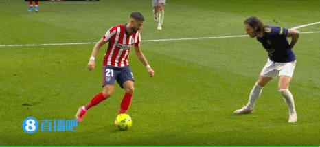 西甲第37轮综述：马竞仍领先皇马2分 巴萨落败退出争冠