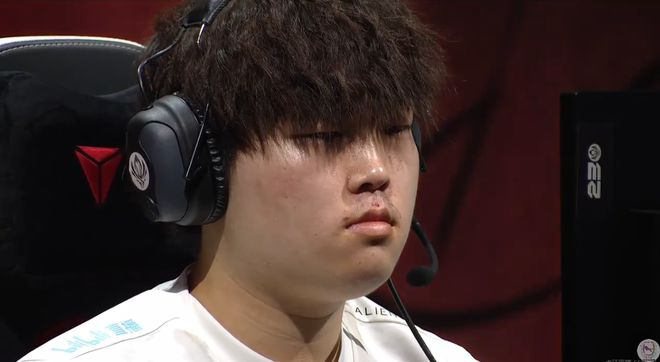 说到做到！BLG以3比1淘汰T1晋级决赛！LPL提前包揽冠亚军