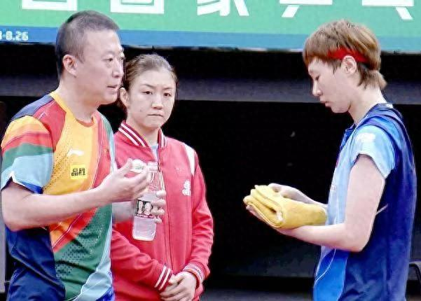 王曼昱完了！巴黎奥运会女单名额出炉，陈梦搭上末班车，球迷不服