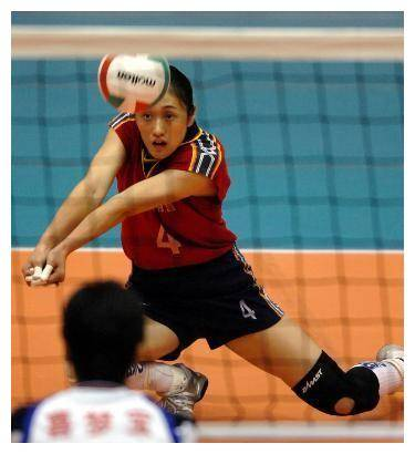 原创            女排战术探讨：历届经典回顾，赢球绝招揭秘，经验传承