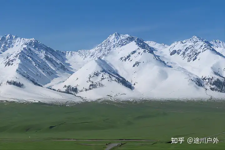 新疆必打卡地（二）——那拉提草原 超全玩法 一定收藏