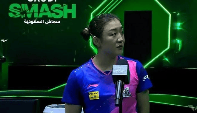 力挺王曼昱引争议，张雪峰：没有你，早就没有什么霸主了，能不能单打无所谓