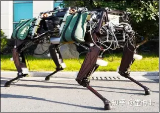 中国版人形机器人来了！34个自由度，“手眼足脑”超级复杂！