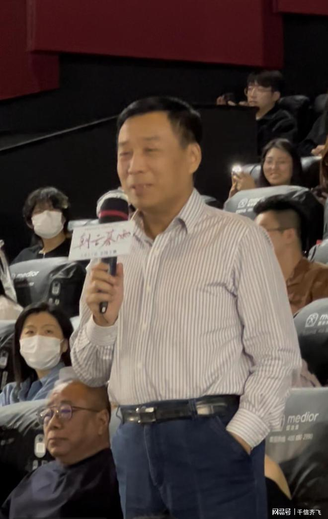 周冬雨新片《朝云暮雨》口碑爆棚，冯小刚、张铁林和徐帆纷纷力挺