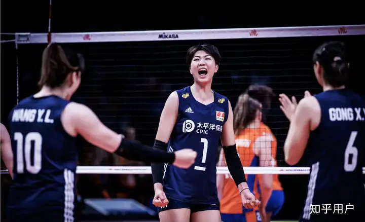 6 月 2 日世界女排联赛中国队 3:1 逆转荷兰队取得开门红，蔡斌首秀取胜，如何评价本场比赛？