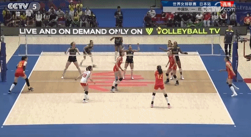世联赛：中国女排首战告捷！蔡斌用人执教一意孤行，主攻手惹争议