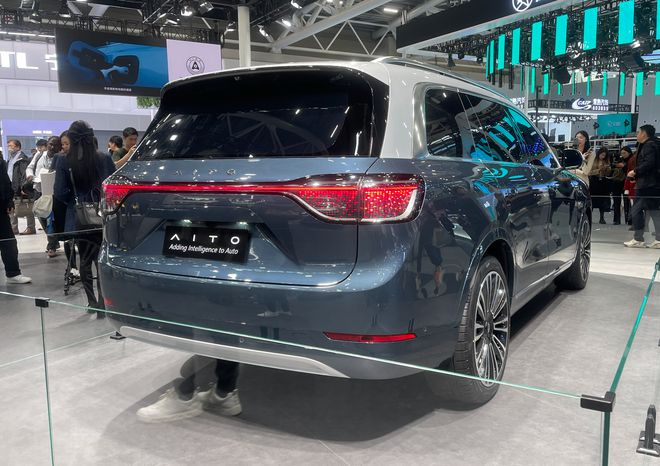 问界M9将于12月26日正式发布