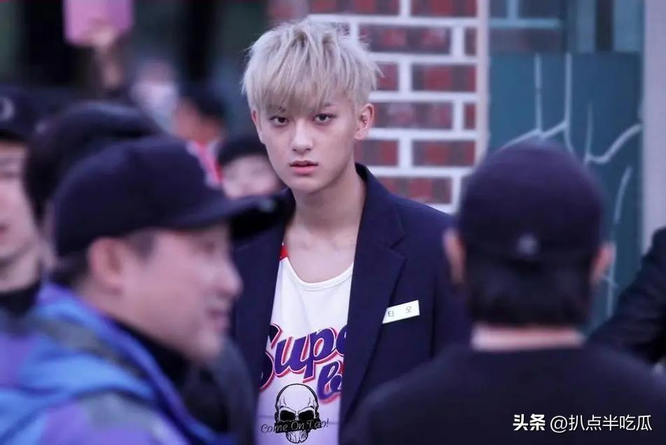 黄子韬被曝求婚仍不回应：拒绝给他名分的徐艺洋，到底什么来头？