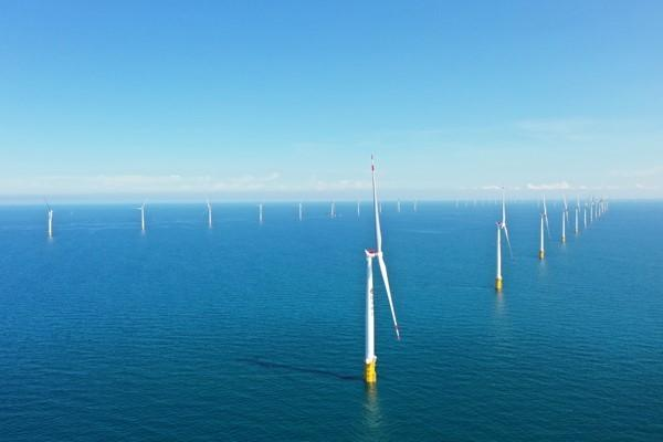 我国风电并网装机突破3亿千瓦 连续12年稳居全球第一