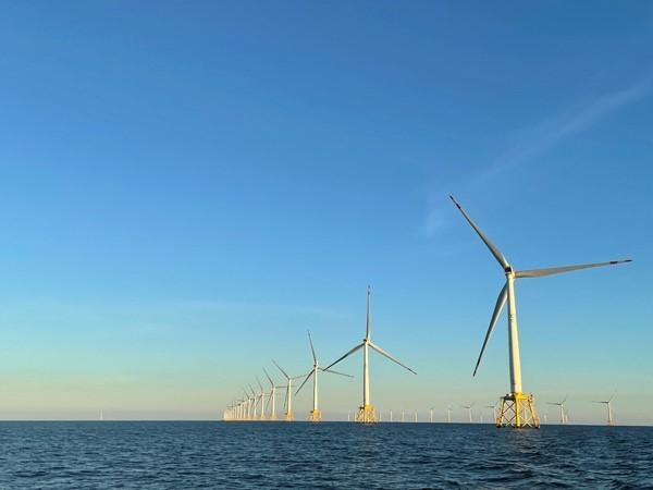 我国风电并网装机突破3亿千瓦 连续12年稳居全球第一