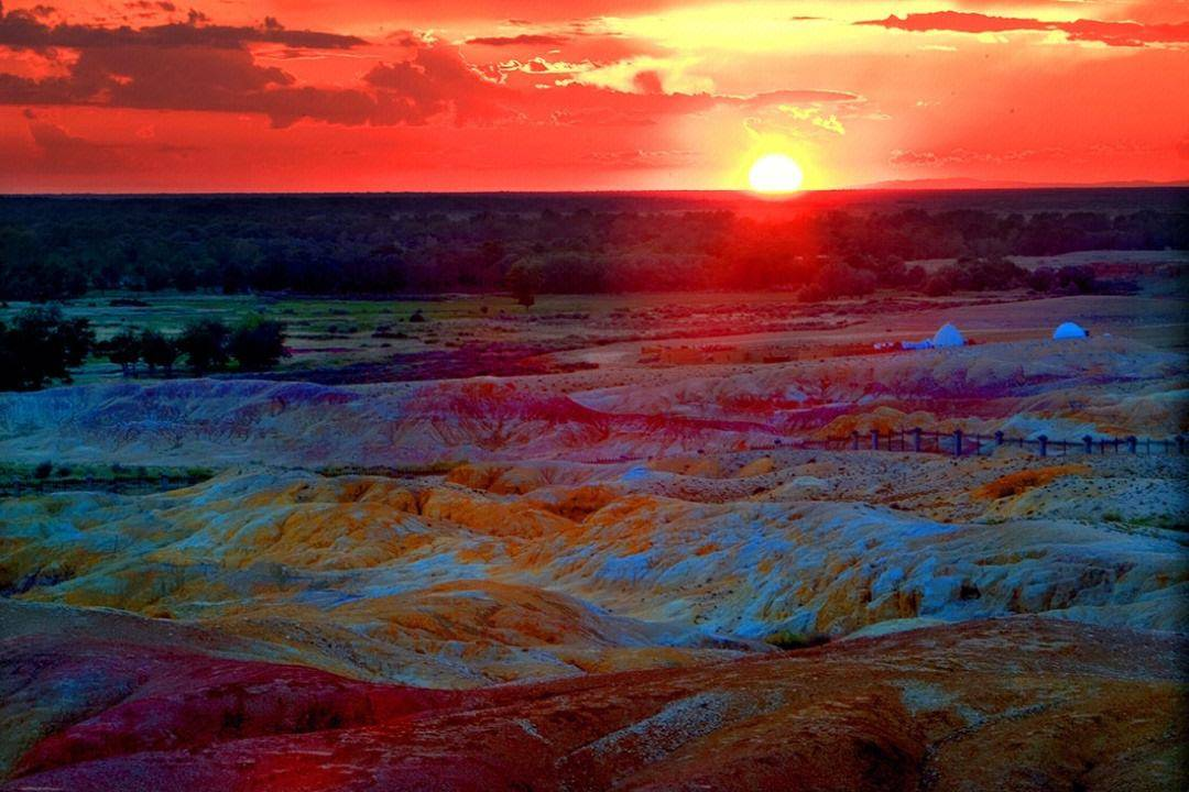 新疆必去的旅游，新疆必去的旅游景点，看完去新疆节省20%费用，拿走不谢