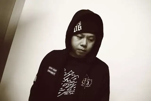 参加新说唱海选就被淘汰、代表作被下架两年，为什么法老却还想要主动求他合作？