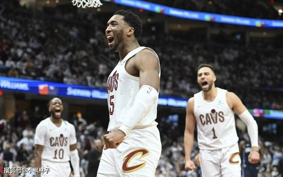 NBA季后赛：魔术主场击败骑士将系列赛拖入抢七，班凯罗28+7米切尔空砍50分