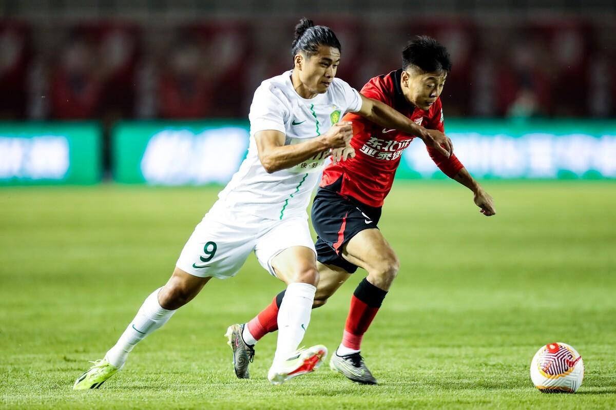 5赛仅1队掉链子，国安又得换帅，李玮锋都请辞了，李明还不走？