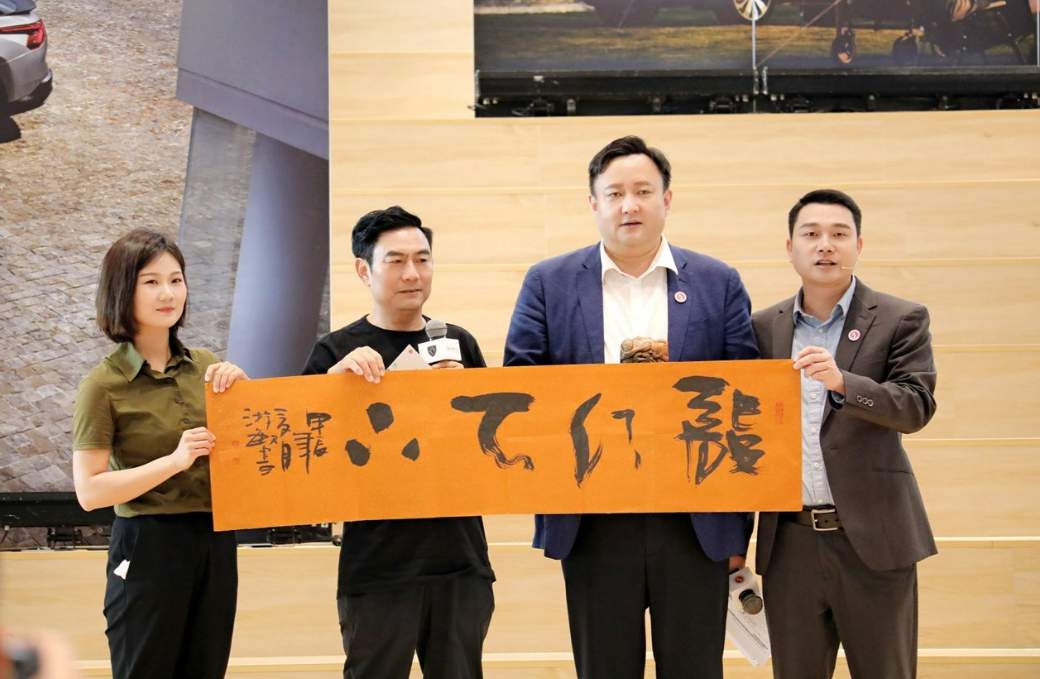 神龙汽车32周年战略转型稳步推进：构建新格局 打造新神龙