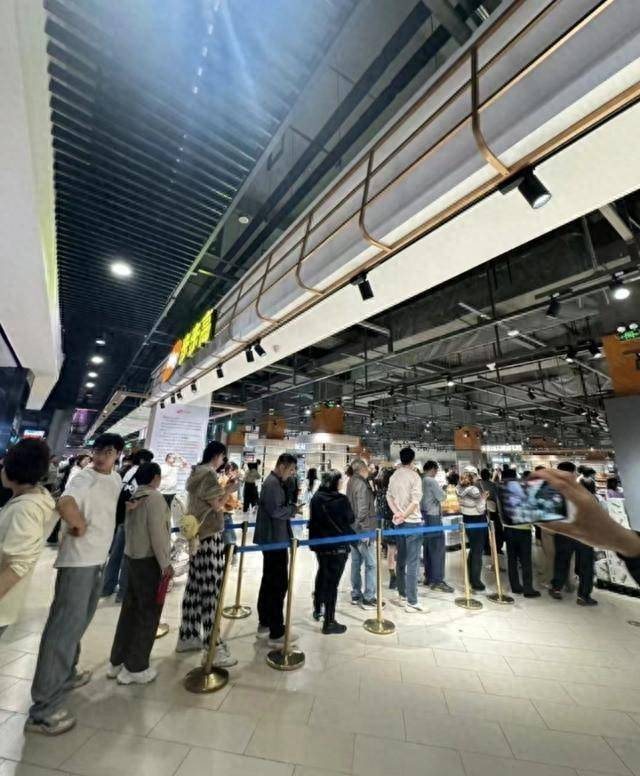 “爆改”步步高后，胖东来或帮扶永辉超市？