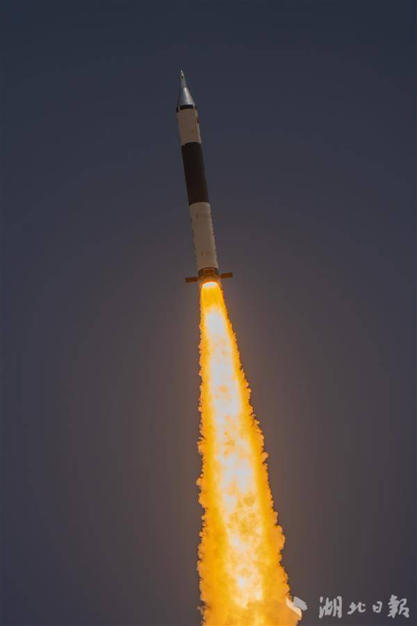 “快舟”送“楚天”星座001星入轨，“湖北箭”快递“湖北星”达9次20颗