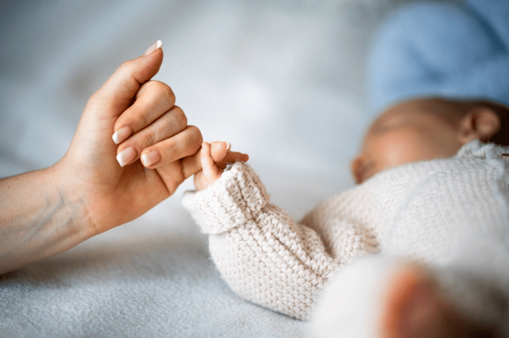 多地将辅助生殖技术项目纳入医保，促进生育友好