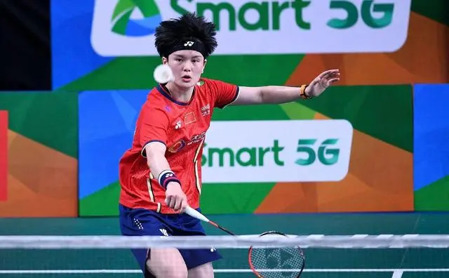 中国队夺冠，稳赢到险胜，球迷捏了把汗！王祉怡带伤夺冠躺地释放