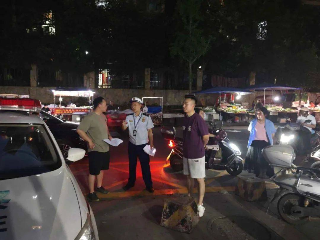 守夜人上线！南充消防开展电动车夜查行动~