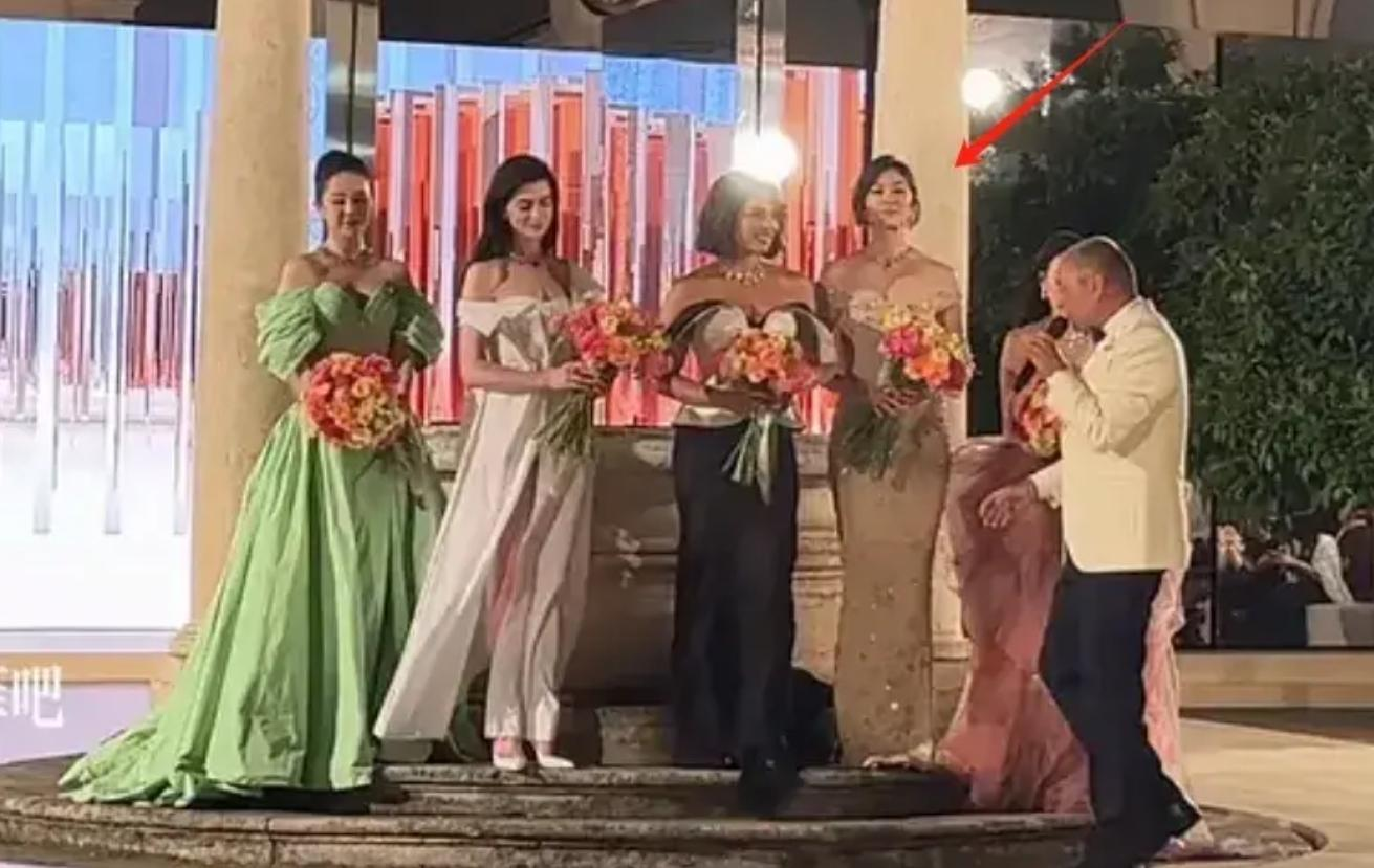 大快人心！日本女星挤兑舒淇：遭主办方除名！刘亦菲晒照霸气力挺