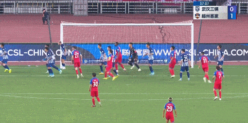 14轮中超积分榜：申花领跑，海港、蓉城连胜紧追不舍，深圳垫底