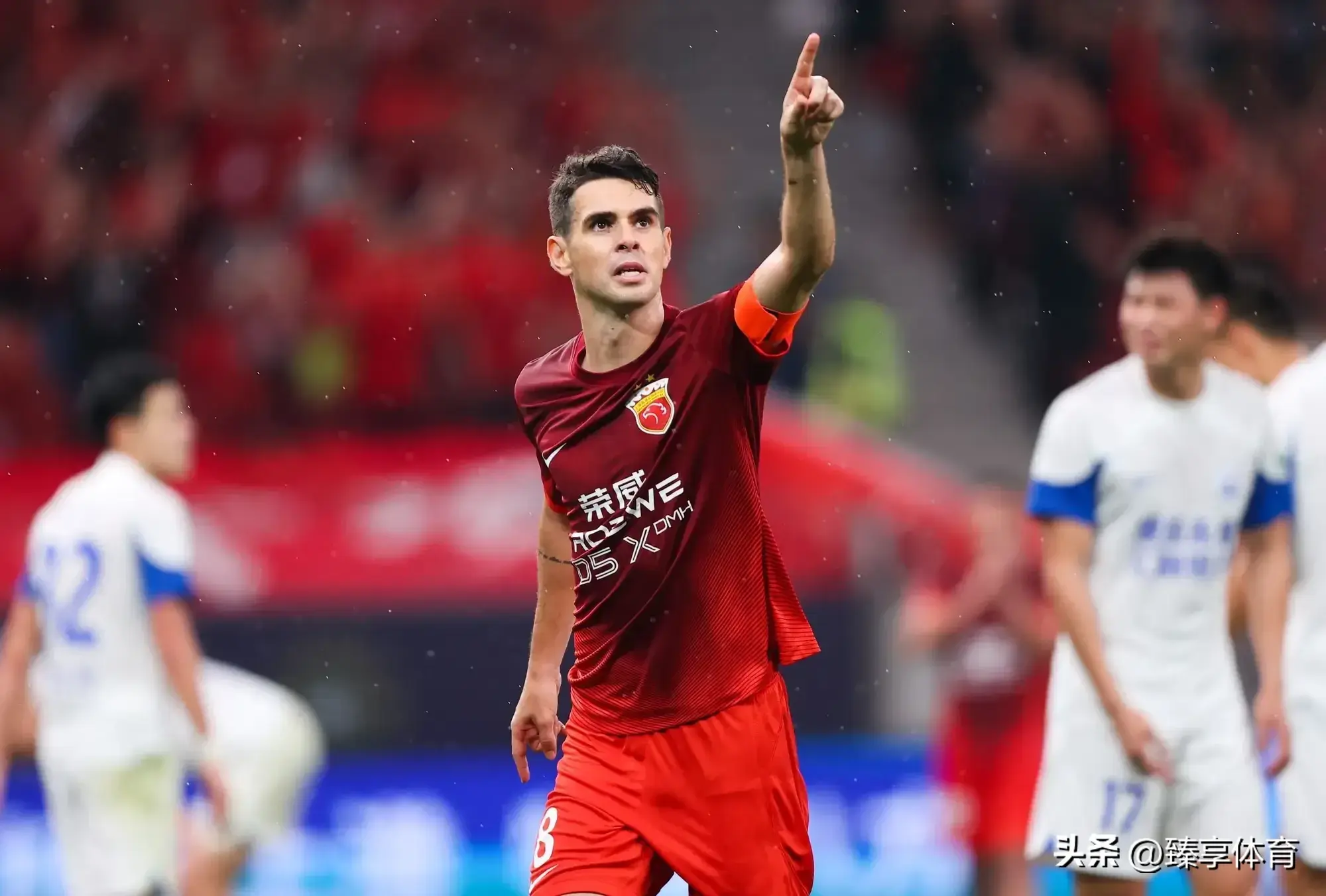 14轮中超积分榜：申花领跑，海港、蓉城连胜紧追不舍，深圳垫底