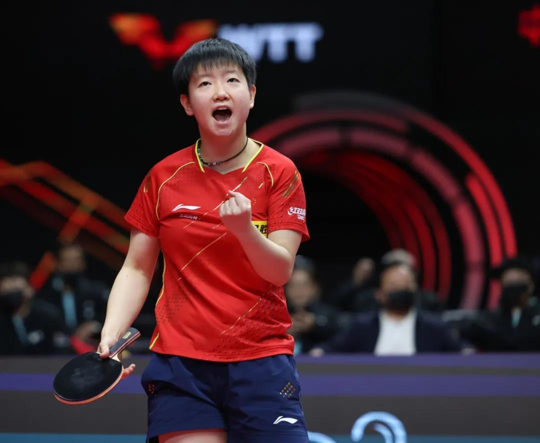 WTT重庆冠军赛：孙颖莎3:0横扫伯格斯特隆，晋级16强