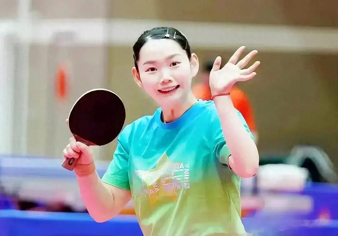 WTT重庆冠军赛：孙颖莎3:0横扫伯格斯特隆，晋级16强