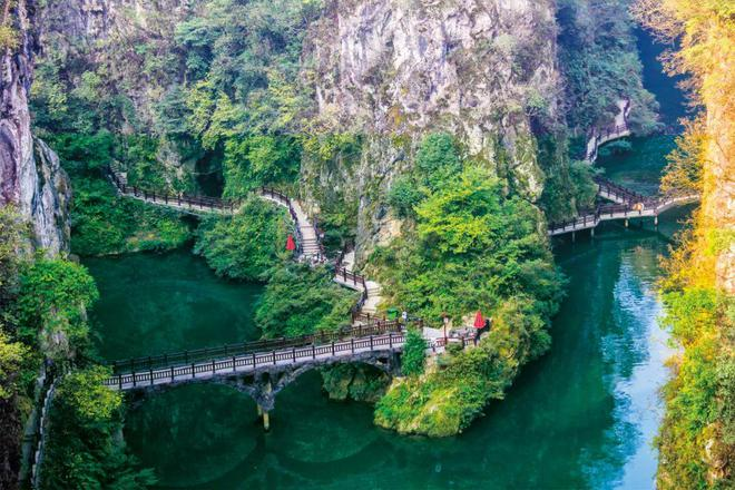 待疫情散去，游草原、看山水、逛溶洞，还秋天一场旅行！