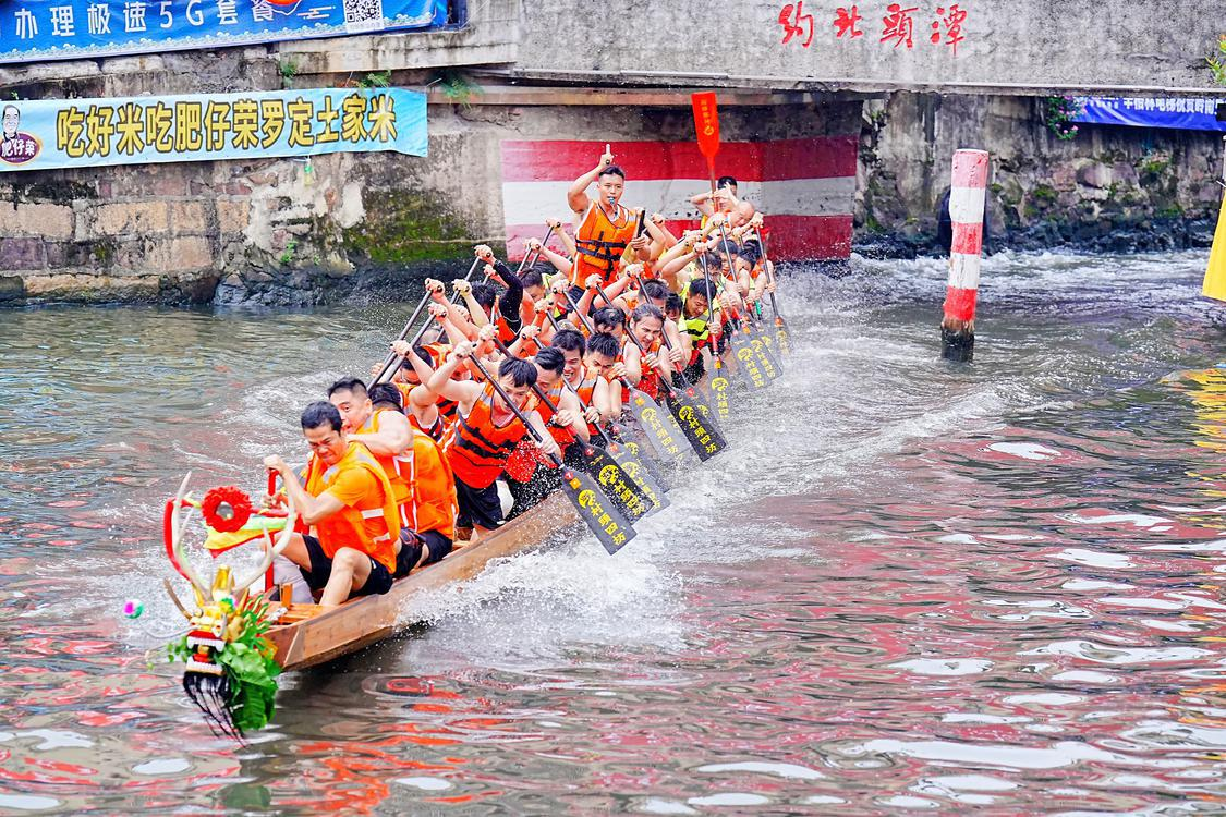 端午来叠滘看龙船漂移！四大赛区看点抢先看｜请到佛山飙龙船