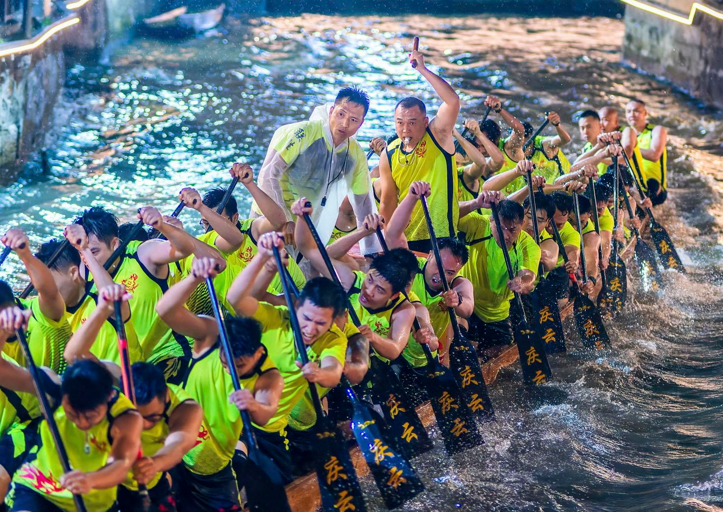 图集丨叠滘龙船漂移大赛：赛前训练热血精彩瞬间