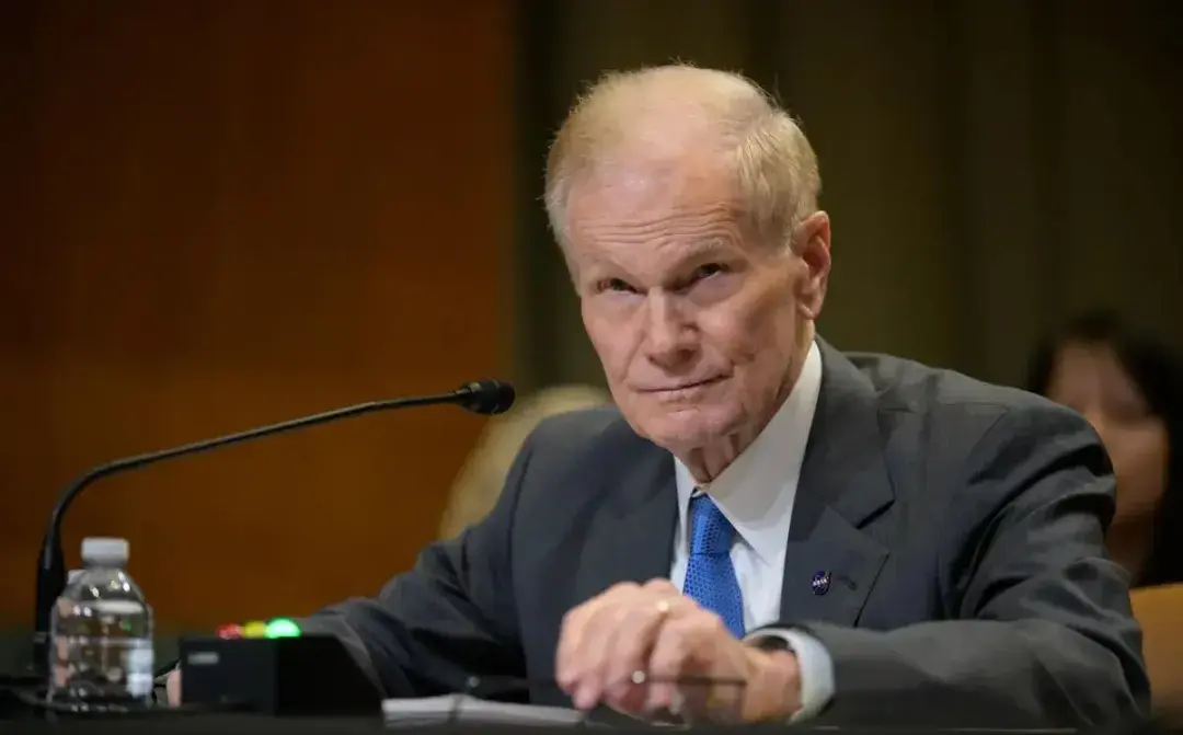 嫦娥六号已完成对接，即将返航！NASA局长：允许中国免费分享月壤-嫦娥六号发射成功了吗?