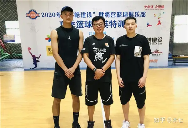 王奕博不是王一博，此明星非彼明星！-王奕博是谁家的