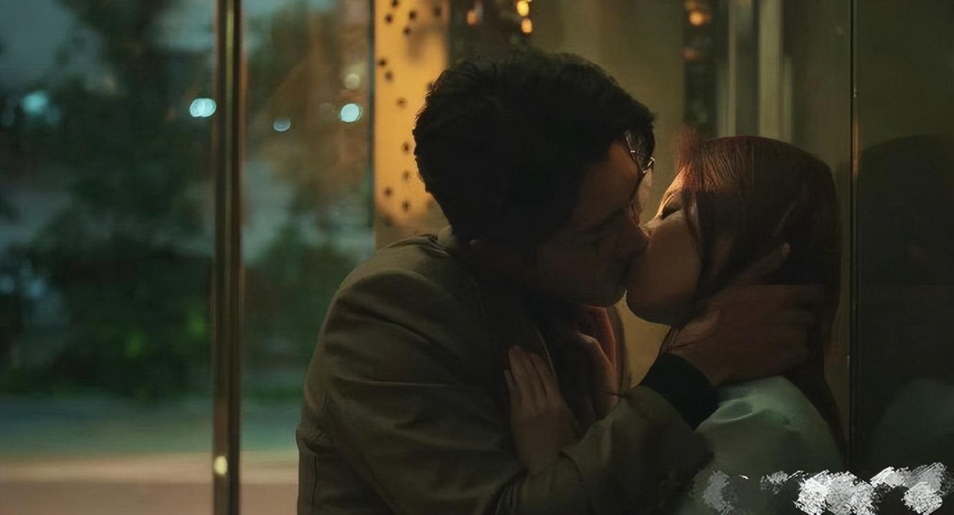 笑疯在徐海乔评论区了，刘亦菲新剧4个男主都没他的位置-徐海乔不火了