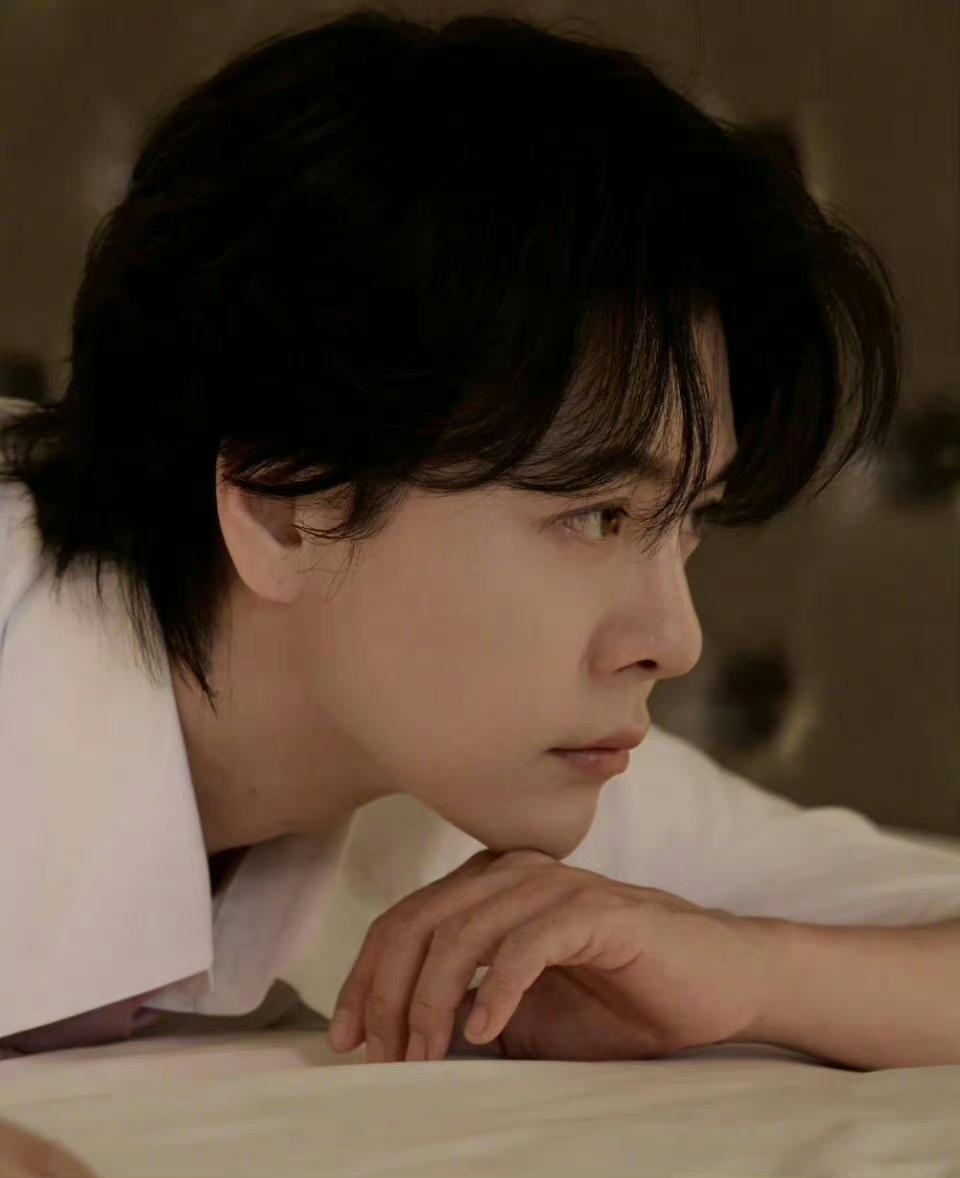 笑疯在徐海乔评论区了，刘亦菲新剧4个男主都没他的位置-徐海乔不火了