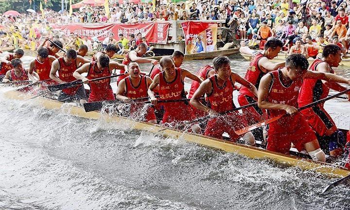 端午将至，江西发公告严禁龙舟挂黑黄旗，挂什么旗都要管图什么？-gmp英语