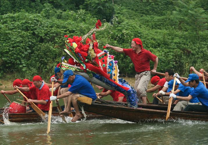 端午将至，江西发公告严禁龙舟挂黑黄旗，挂什么旗都要管图什么？-gmp英语