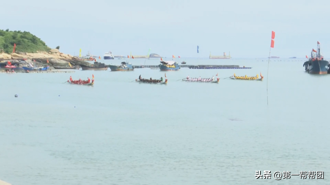 龙舟夜渡、海上竞赛......福建“速度与乡情”的现场燃爆了→-龙舟渡什么意思