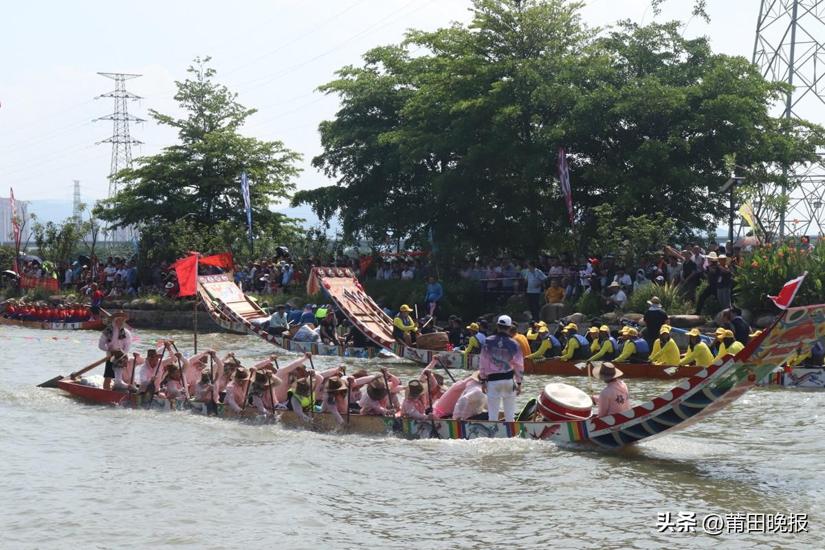 超震撼！百艘龙舟激情竞渡-龙舟竞渡的资料