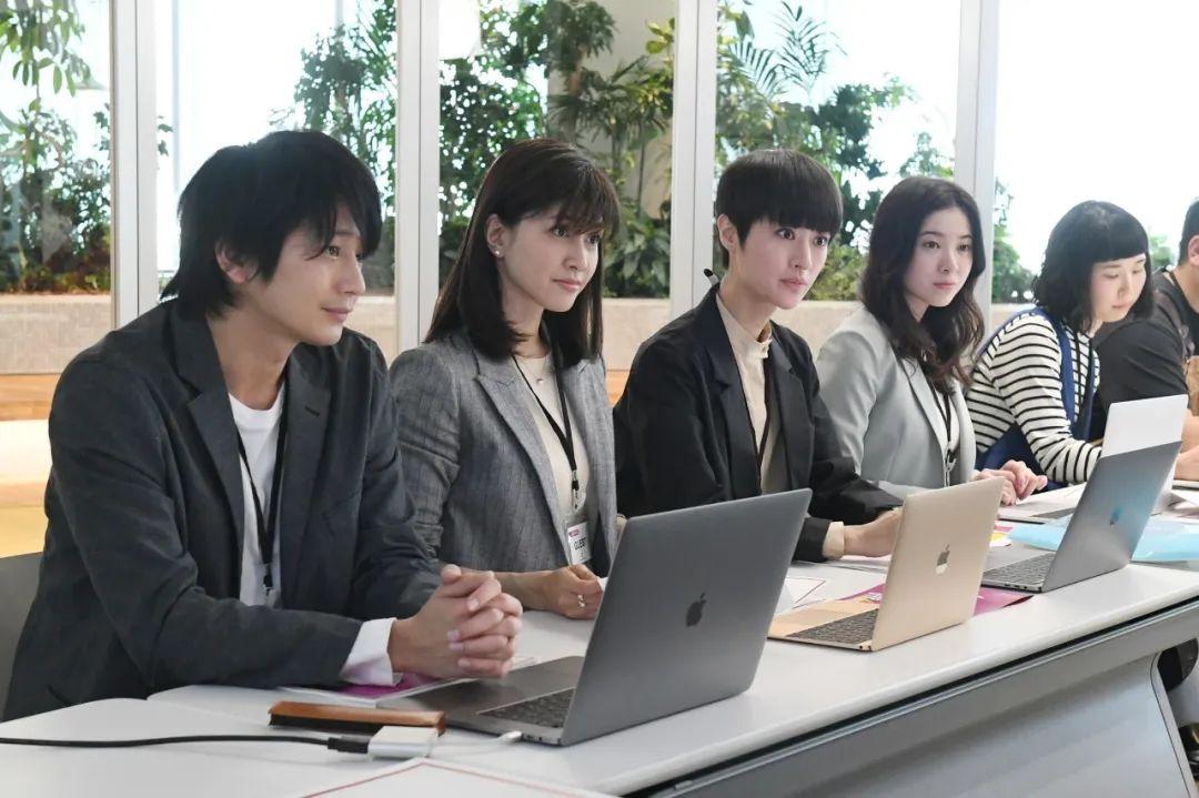 周一，我的“班味”直冲屏幕-我的班级周记400字左右怎么写