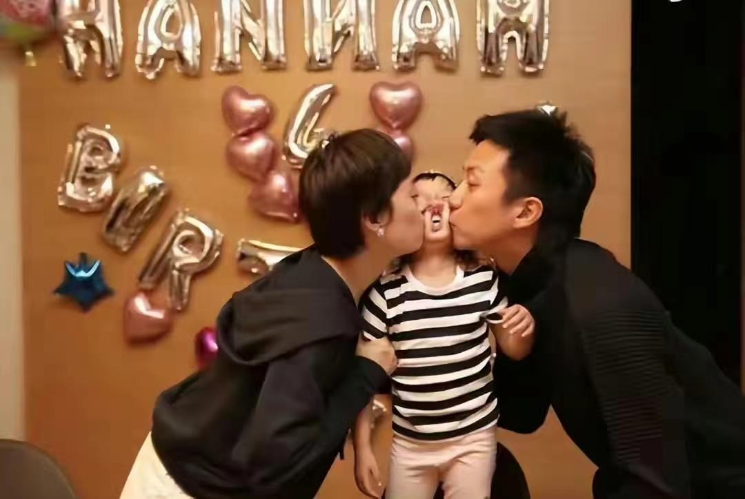 孙俪冲上热搜！晒邓超和儿女对话，等等教科书回答，感动无数网友-孙俪和邓超几个小孩儿