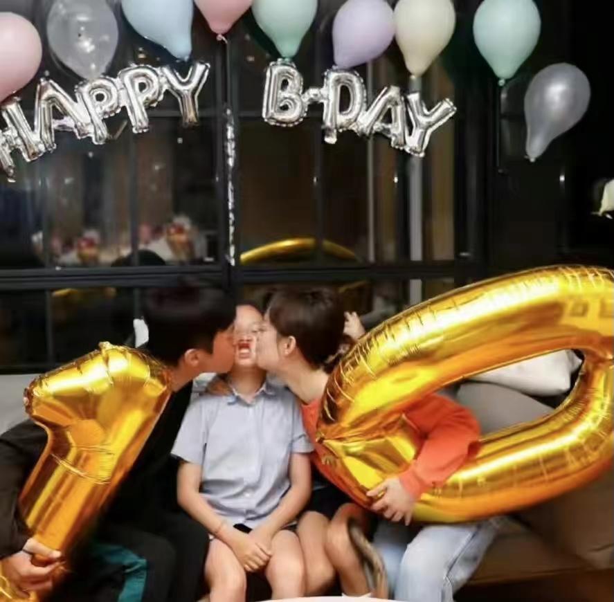 孙俪冲上热搜！晒邓超和儿女对话，等等教科书回答，感动无数网友-孙俪和邓超几个小孩儿