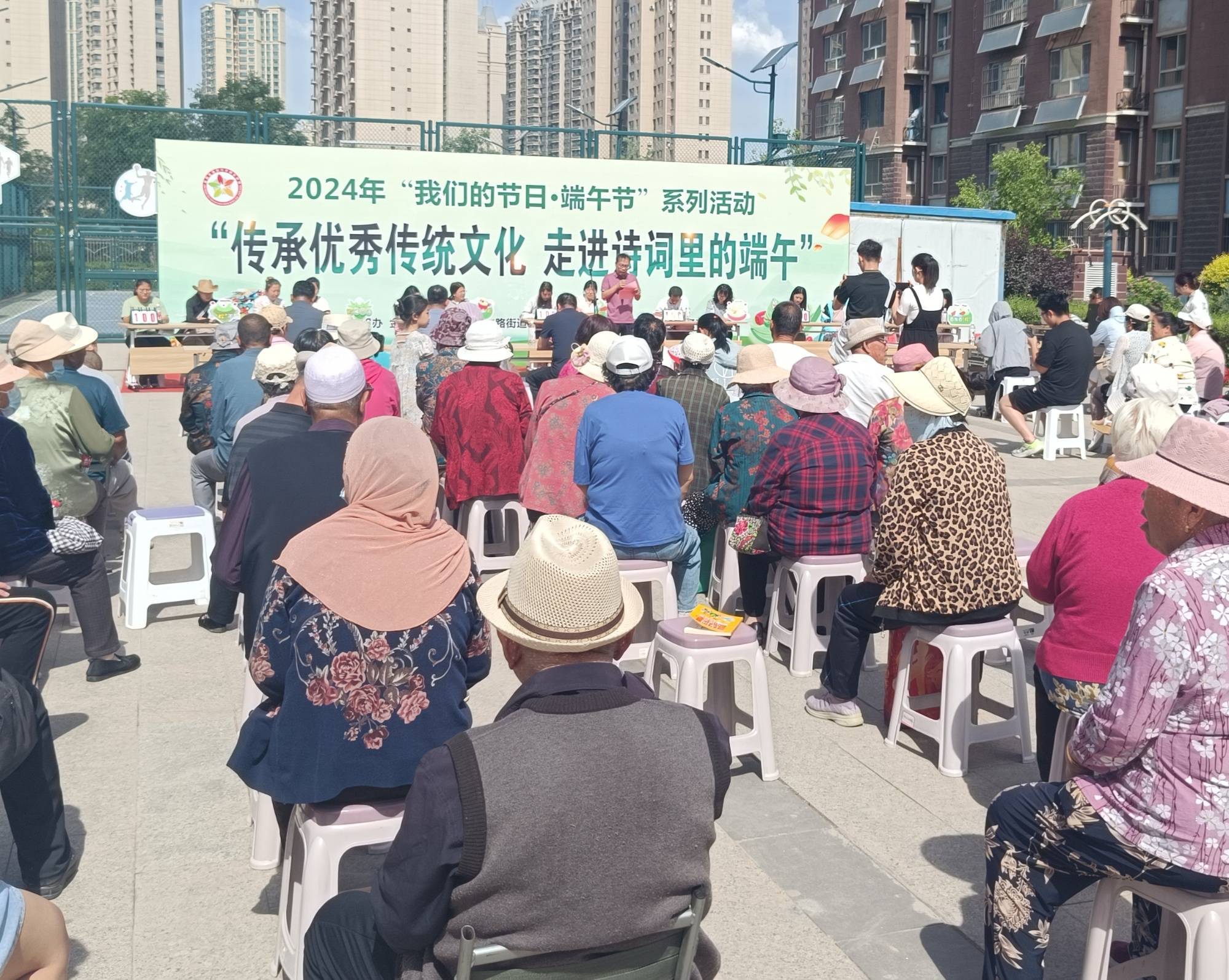 传承优秀传统文化 走进诗词里的端午-传承端午文化弘扬爱国精神手抄报